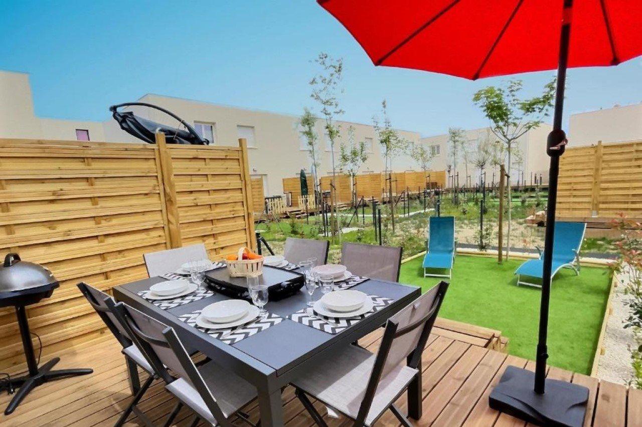 Vacanceole - Residence La Dune เซริญญ็อง ภายนอก รูปภาพ